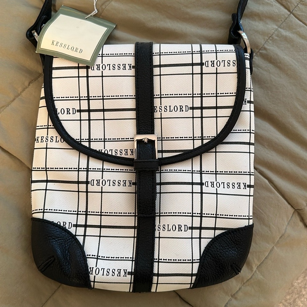Kesslord cross body NWT